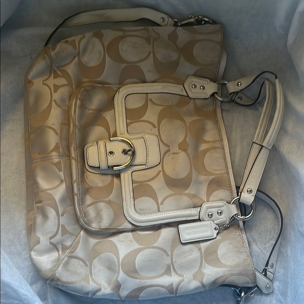 Coach Beige Tote Bag